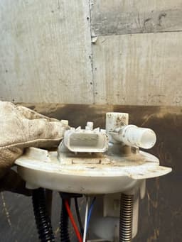 OPEL 13575952 Fuel delivery pump OPEL MOKKA A (J13) (2012-2019) — thumbnail 7