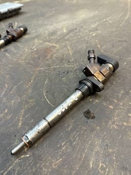 VOLVO 9647247280 Fuel Injector VOLVO S40 / V50 / C30 / C70 (MS, MW) (2004-2012) — thumbnail 2
