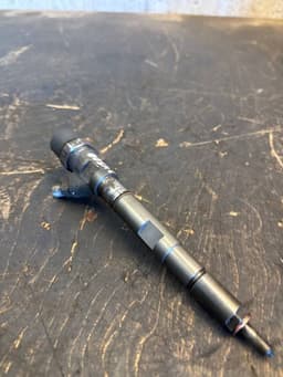KIA 0445110186 338004A150 Fuel Injector KIA SORENTO I (JC) (2002-2009) — thumbnail 3