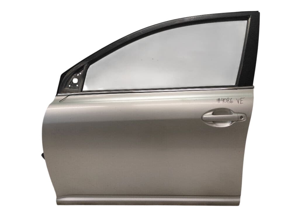 6700205050 Door Front Left TOYOTA AVENSIS (T250) (2003-2008)