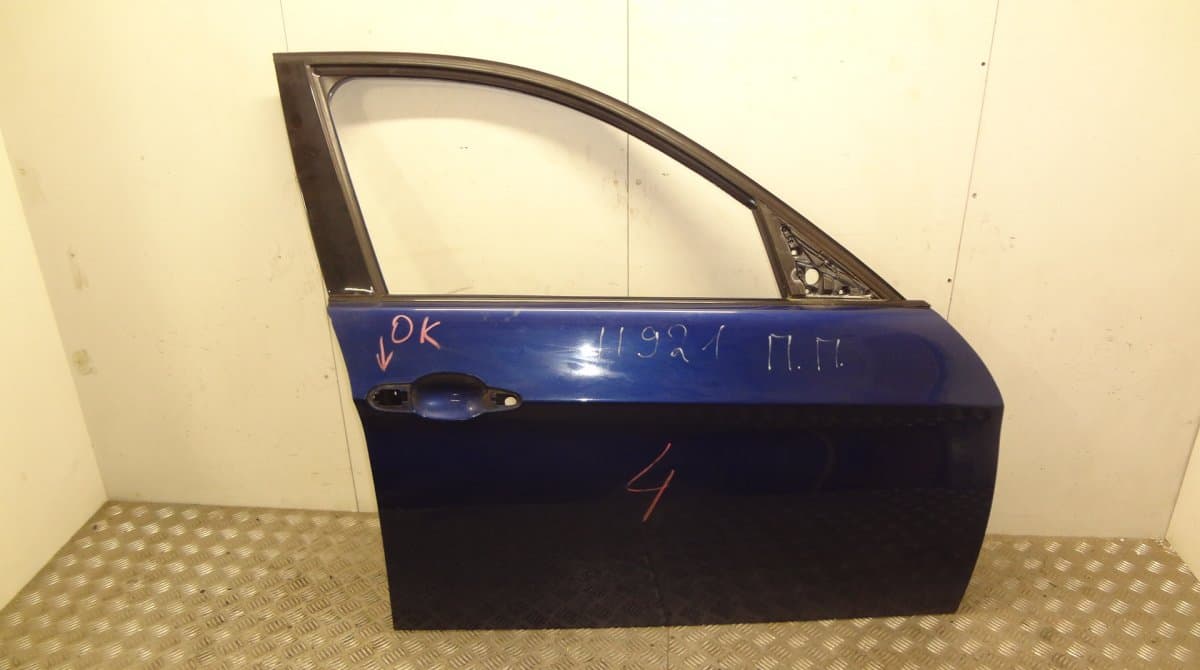5A2A386 7203644 Door Front Right BMW 3 (E90, E91, E92, E93) (2005-2011)