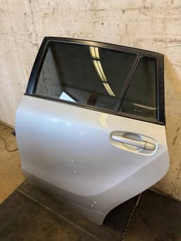 TOYOTA 670040F020 670040F040 Door Rear Left TOYOTA VERSO (AR20) (2009-2018) — thumbnail 2
