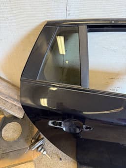 VOLVO 32291067 31298043 Door Rear Right VOLVO S60 II / V60 I (2010-2018) — thumbnail 4