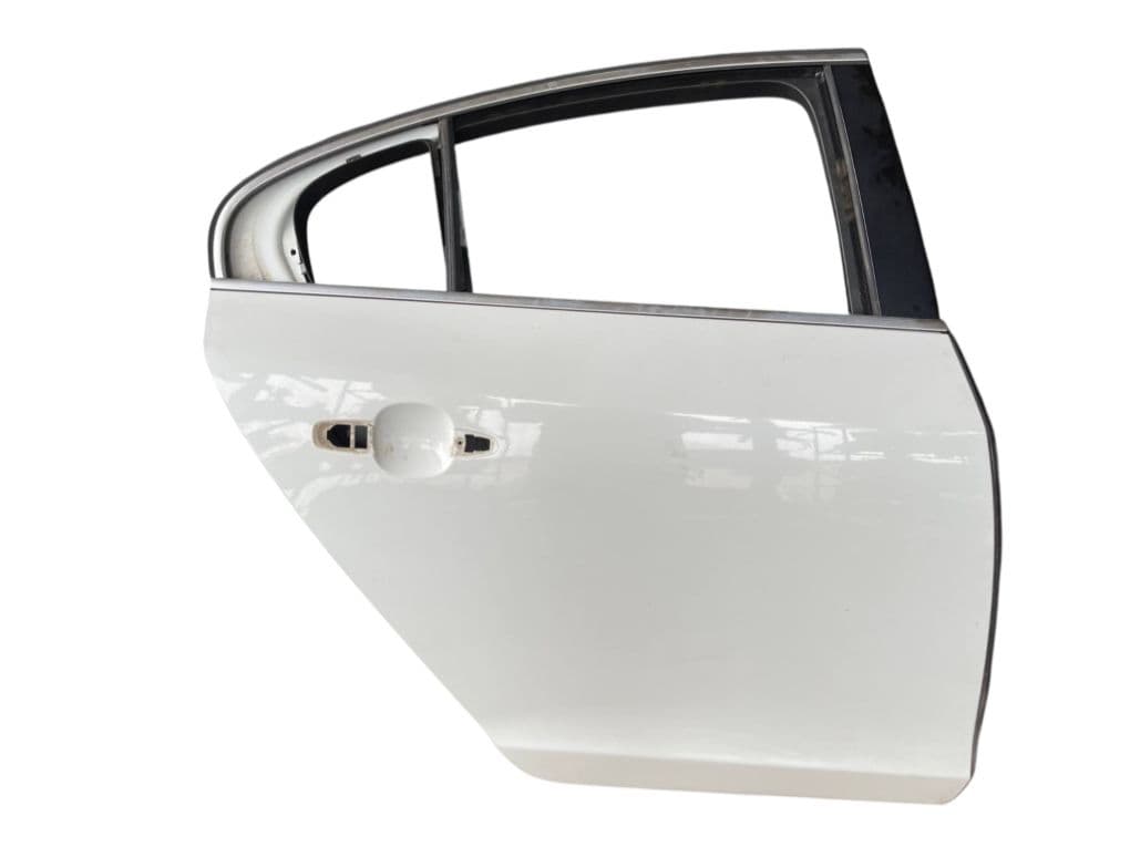 VOLVO 31371044 Door Rear Right VOLVO S60 II / V60 I (2010-2018)