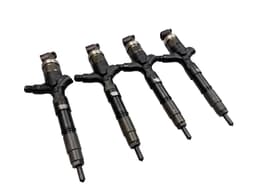 TOYOTA 2950500460 295050-0460 Fuel injector set TOYOTA HILUX VII (AN10, AN20, AN30) (2005-2015) — thumbnail 1
