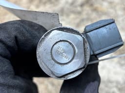 VOLVO 31405380 Fuel pressure regulator VOLVO S60 II / V60 I (2010-2018) — thumbnail 2