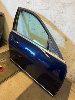 MERCEDES-BENZ Door Front Right MERCEDES-BENZ C-CLASS (W204) (2007-2013) — thumbnail 2