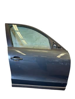 AUDI 8R0831052E Door Front Right AUDI Q5 (8R) (2008-2016) — thumbnail 1