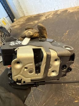 VOLVO 31301746 Door Lock Rear Right VOLVO S60 II / V60 I (2010-2018) — thumbnail 6
