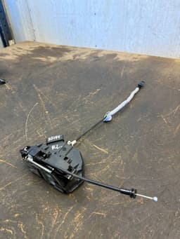 VOLVO 31301742 Door Lock Rear Left VOLVO S60 II / V60 I (2010-2018) — thumbnail 2