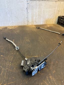 VOLVO 31301742 Door Lock Rear Left VOLVO S60 II / V60 I (2010-2018) — thumbnail 3