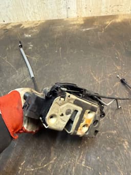VOLVO 31301737 Door Lock Front Left VOLVO S60 II / V60 I (2010-2018) — thumbnail 5