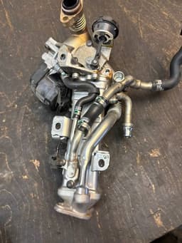 BMW 11717822346 11717810871 EGR Valve BMW 5 (F10, F11) (2010-2017) — thumbnail 4