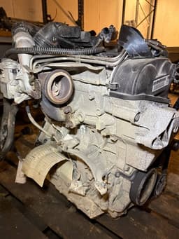 SKODA CPWA CPW 04E100035F 04E100098J 04E100035FX Engine SKODA OCTAVIA III (5E) (2012-2019) — thumbnail 6
