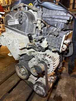 SKODA CPWA CPW 04E100035F 04E100098J 04E100035FX Engine SKODA OCTAVIA III (5E) (2012-2019) — thumbnail 4