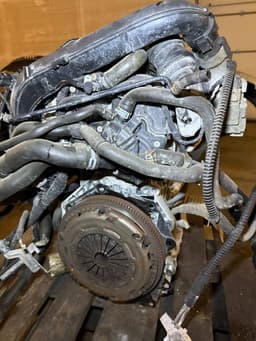 SKODA CPWA CPW 04E100035F 04E100098J 04E100035FX Engine SKODA OCTAVIA III (5E) (2012-2019) — thumbnail 9