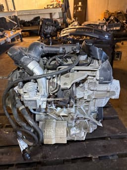SKODA CPWA CPW 04E100035F 04E100098J 04E100035FX Engine SKODA OCTAVIA III (5E) (2012-2019) — thumbnail 7
