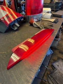 VOLVO 31335111 Additional Brake Light VOLVO S60 II / V60 I (2010-2018) — thumbnail 2