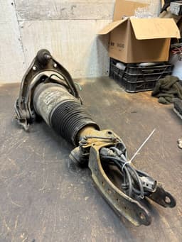 AUDI 7L8616040B Air shock absorber front right AUDI Q7 (4L) (2006-2015) — thumbnail 3