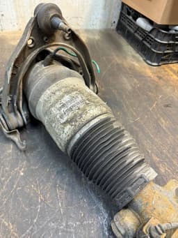 AUDI 7L8616040B Air shock absorber front right AUDI Q7 (4L) (2006-2015) — thumbnail 6