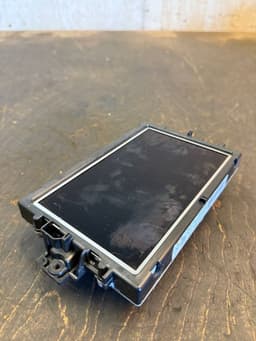 MERCEDES-BENZ A1729008500 1729008500 A1729016500 A1729020201 Dash screen MERCEDES-BENZ C-CLASS (W204) (2007-2013) — thumbnail 3