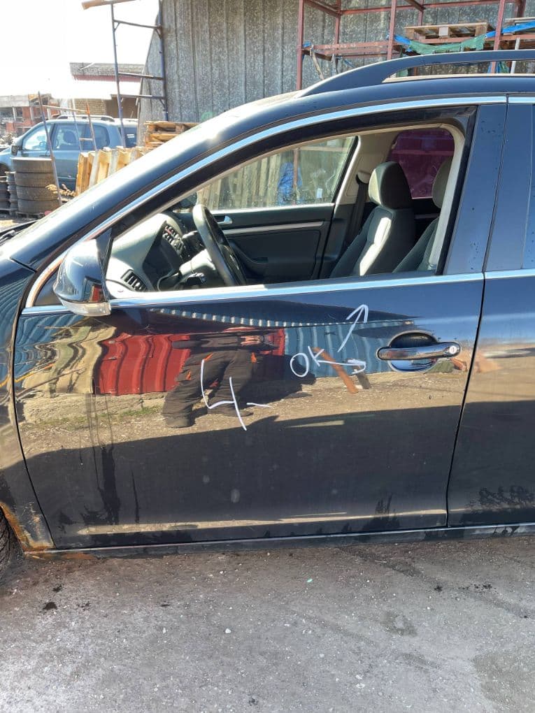 VW 1K5831105F Door Front Left VW GOLF V (1K) (2003-2009)