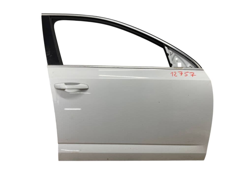 5E0831052 Door Front Right SKODA OCTAVIA III (5E) (2012-2019)