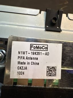 FORD N1WT19K351AD Aerial amplifier / control unit FORD RANGER III (TKE, PX) (2011-2023) — thumbnail 8