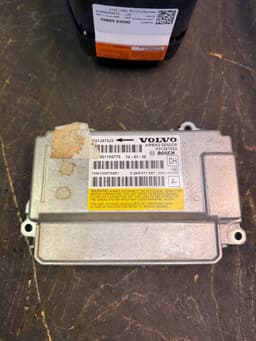 VOLVO P31387523 31387523 0285011881 P31390237 31390237 P30780646 30780646 P30780647 30780647 Airbag set VOLVO S60 II / V60 I (2010-2018) — thumbnail 7