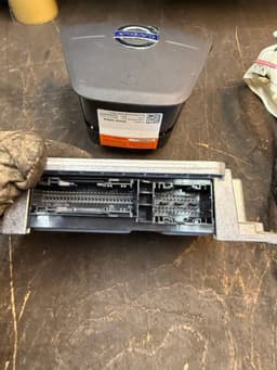 VOLVO P31387523 31387523 0285011881 P31390237 31390237 P30780646 30780646 P30780647 30780647 Airbag set VOLVO S60 II / V60 I (2010-2018) — thumbnail 8