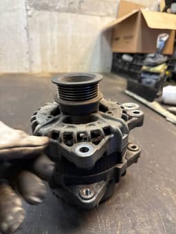 VOLVO 30659580 0125812009 Alternator VOLVO V70 III (BW) (2007-2016) — thumbnail 3