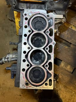 VOLVO 6906513 D4204T5 36013617 31401887 Engine Cylinder Block VOLVO V70 III (BW) (2007-2016) — thumbnail 10