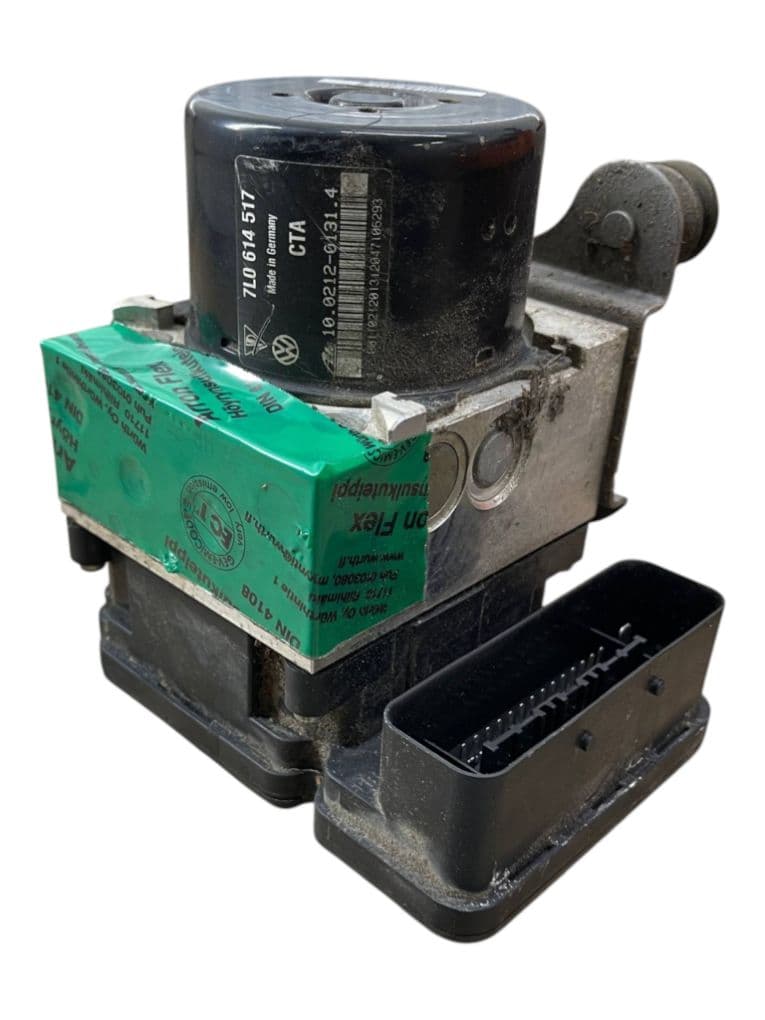 VW 7L0614517 7L0907379K ABS hydraulic unit / pump VW TOUAREG I (7L) (2002-2010)