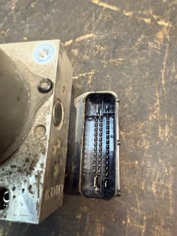 OPEL 95367359 95406024 95417440 95911080 94559627 ABS hydraulic unit / pump OPEL MOKKA A (J13) (2012-2019) — thumbnail 5