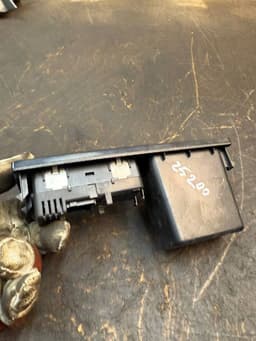VW 8EU007628 Auxiliary Heater Switch VW CRAFTER I (2E) (2006-2016) — thumbnail 5