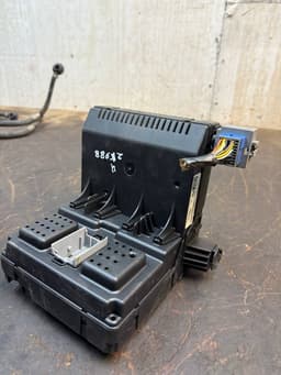VOLVO 30786890 Body control module (BCM) VOLVO V70 II / XC70 I (P80) (2000-2007) — thumbnail 2