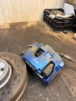 VOLVO 36000375 36000376 8603758 31200229 30769057 Brake caliper front set VOLVO S60 II / V60 I (2010-2018) — thumbnail 4