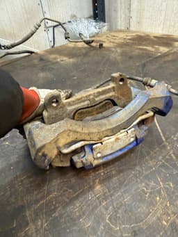 VOLVO 36000375 36000376 8603758 31200229 30769057 Brake caliper front set VOLVO S60 II / V60 I (2010-2018) — thumbnail 10