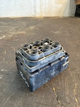 AUDI 7L0698014 7L0698014C Air suspension valve block AUDI Q7 (4L) (2006-2015) — thumbnail 3