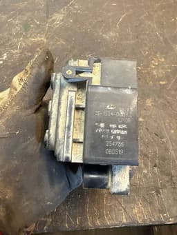 AUDI 7L0698014 7L0698014C Air suspension valve block AUDI Q7 (4L) (2006-2015) — thumbnail 6