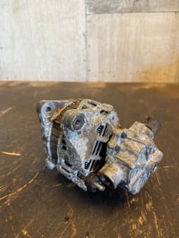 KIA 373004A112 Alternator KIA SORENTO I (JC) (2002-2009) — thumbnail 2