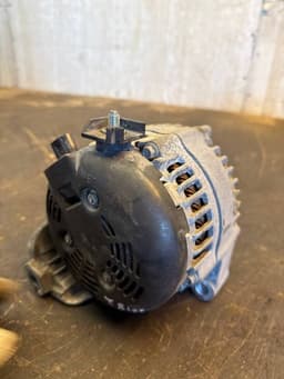 BMW 7640132 12317640875 Alternator BMW X3 (F25) (2010-2017) — thumbnail 4