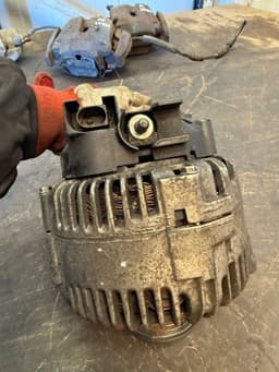 BMW 7796125 12317801173 12317796125 Alternator BMW X5 (E70) (2007-2013) — thumbnail 7