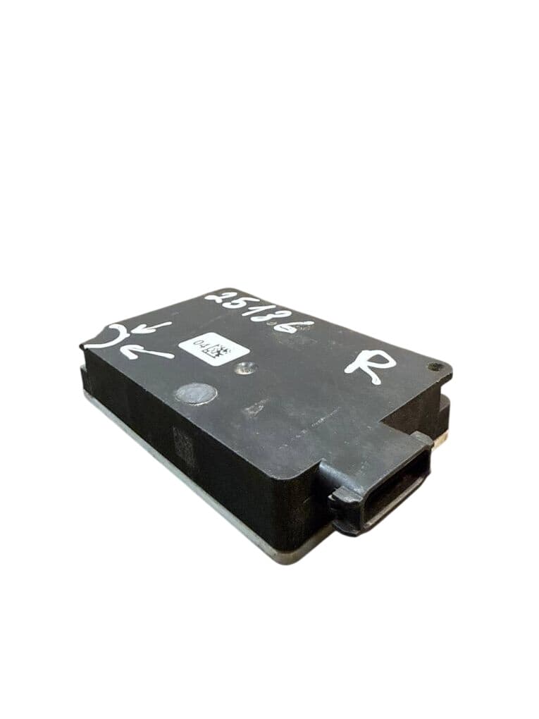 MERCEDES-BENZ A0009050210 A0009024604 A0065428118 BLIND SPOT radar sensor MERCEDES-BENZ C-CLASS (W204) (2007-2013)