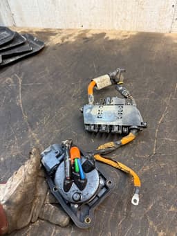 VOLVO 31343541 Battery charger VOLVO S60 II / V60 I (2010-2018) — thumbnail 5