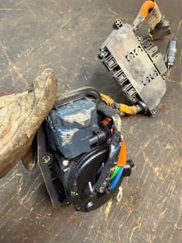 VOLVO 31343541 Battery charger VOLVO S60 II / V60 I (2010-2018) — thumbnail 7