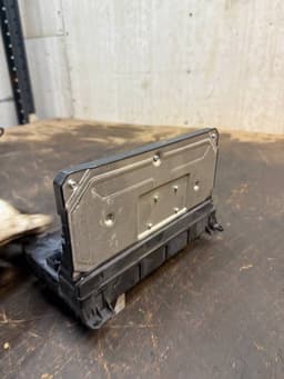 MERCEDES-BENZ A6395450401 6395450401 6395450201 Body control module (BCM) MERCEDES-BENZ VITO / VIANO (W639) (2003-2014) — thumbnail 3