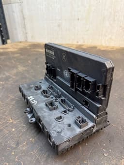 MERCEDES-BENZ A6395450401 6395450401 6395450201 Body control module (BCM) MERCEDES-BENZ VITO / VIANO (W639) (2003-2014) — thumbnail 2