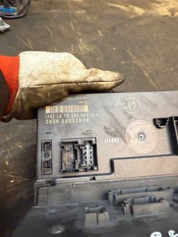MERCEDES-BENZ A6395450401 6395450401 6395450201 Body control module (BCM) MERCEDES-BENZ VITO / VIANO (W639) (2003-2014) — thumbnail 7