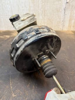 VOLVO 30714320 P30714320 Brake Servo VOLVO V70 II / XC70 I (P80) (2000-2007) — thumbnail 5